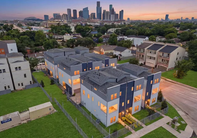 Homes for sale in Houston, TX | 1804 Elysian Street, Houston, TX 77026 | MLS# 23694295