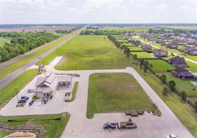 5th image of 15017 Hwy 90, Beaumont, TX 77713 | MLS# 89241808