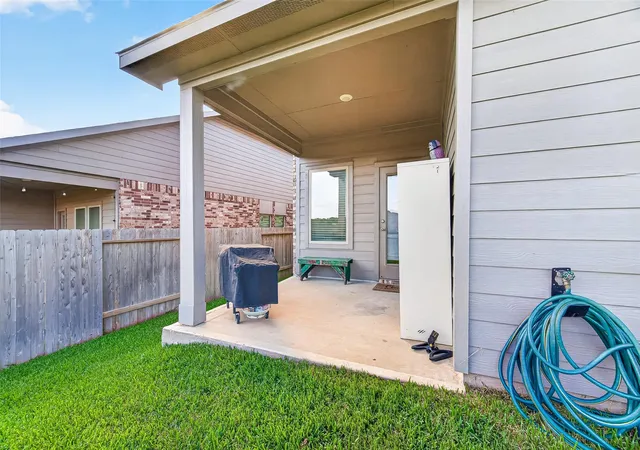 Photo 4 of Single family home for sale at 14927 Prickly Pear Cvs, Magnolia, TX 77354 | MLS# 22843012 | Listing updated on 2026-09-02