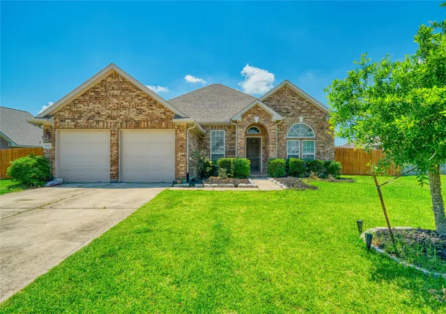 1st image of 9515 Taylor Ln, Baytown, TX 77523 | MLS# 27277386