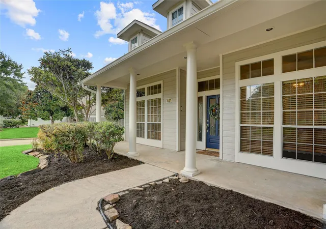 Photo 3 of Sale Pending at 9407 Oratorio Ct, Houston, TX 77040 | MLS# 59070413 | Listing updated on 2026-09-14