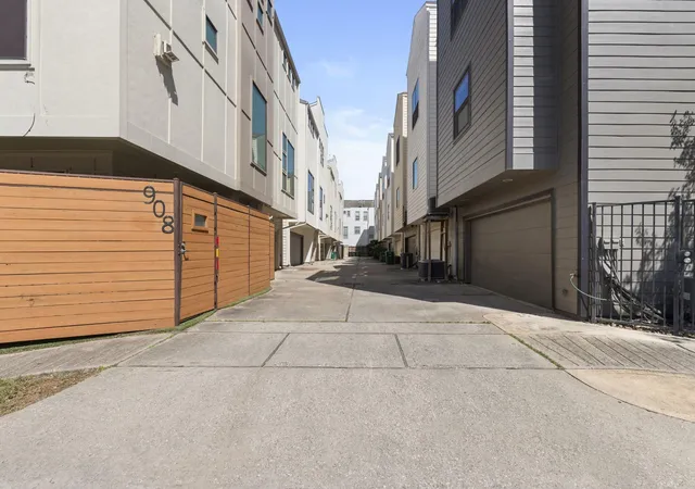 37th image of 5122 Lillian St, Houston, TX 77007 | MLS# 69633807