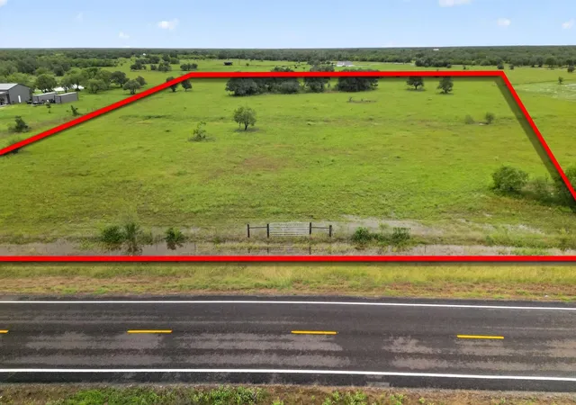 2nd image of 172 Hwy 202, Refugio, TX 78377 | MLS# 88546250