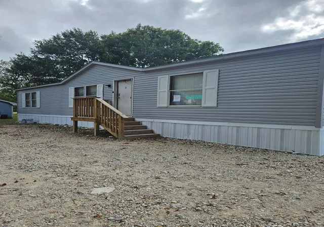 23rd image of 1610 Texas St, Alvin, TX 77511 | MLS# 33801487