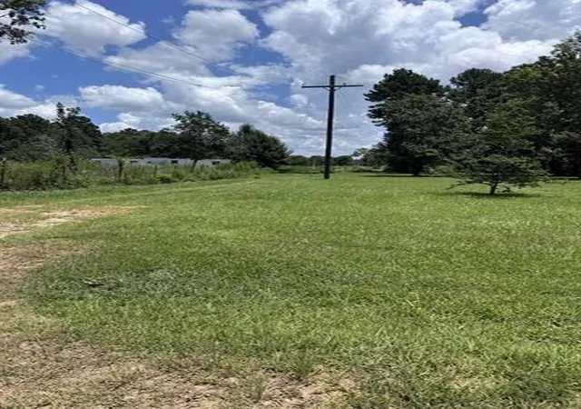 Homes for sale in Warren, TX | 426 County Road 1420, Warren, TX 77664 | MLS# 33865622