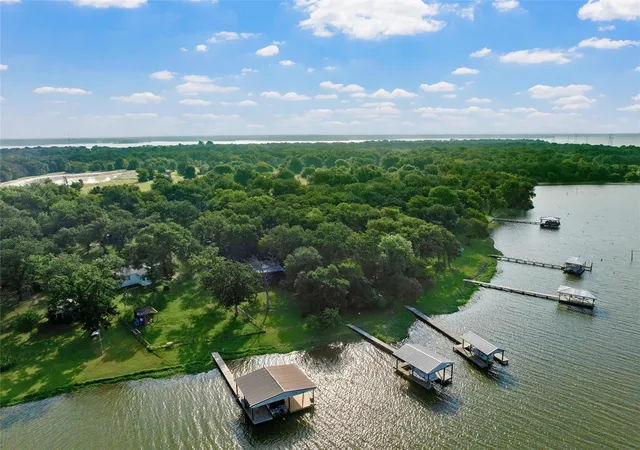2nd image of 310 Lcr 752a, Groesbeck, TX 76642 | MLS# 97107531