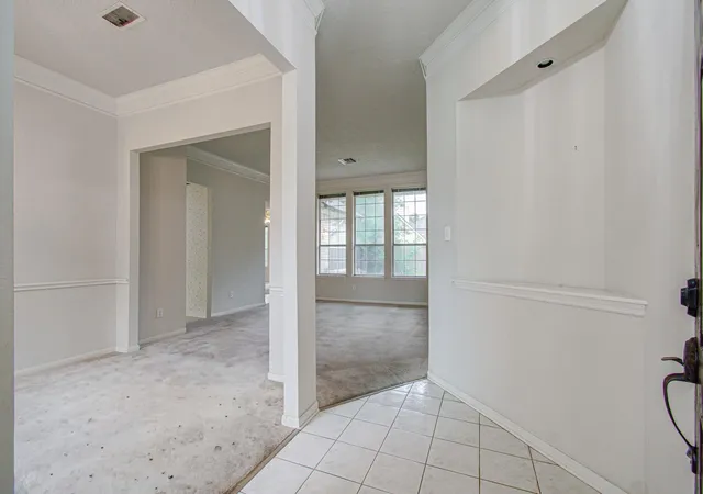 3rd image of 7107 Trimstone Dr, Pasadena, TX 77505 | MLS# 61317025