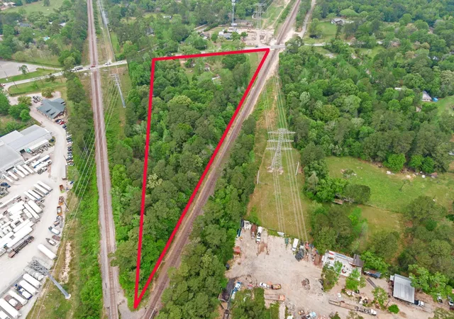 2nd image of 26032 Hardin Store Rd, Magnolia, TX 77354 | MLS# 57436501