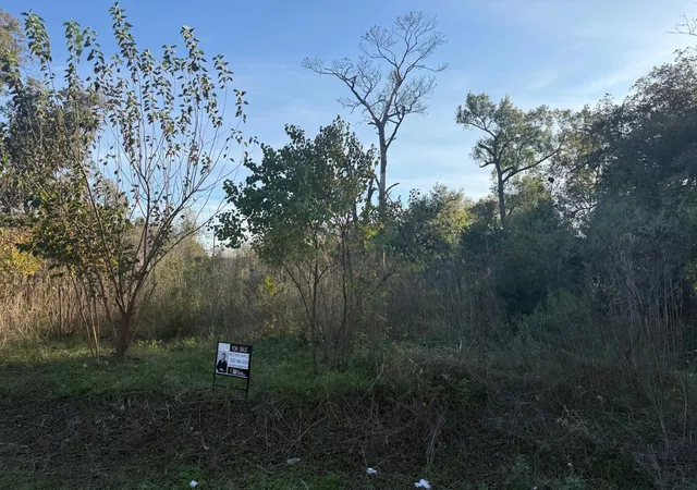 Photo 3 of Land for sale at 4804 Bostic St, Houston, TX 77016 | MLS# 23091378 | Listing updated on 2026-08-20