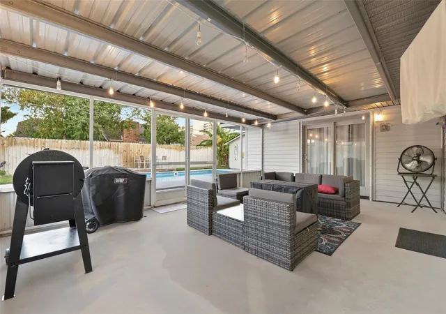 Photo 3 of Single family home for sale at 3508 80th Street, Galveston, TX 77551 | MLS# 12097849 | Listing updated on 2026-08-03