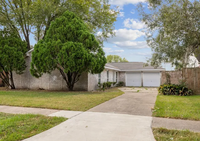 1st image of 9423 Kristin Dr, Houston, TX 77031 | MLS# 2548582