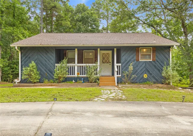 1st image of 61 Southwood Forest Rd, Huntsville, TX 77340 | MLS# 95395806