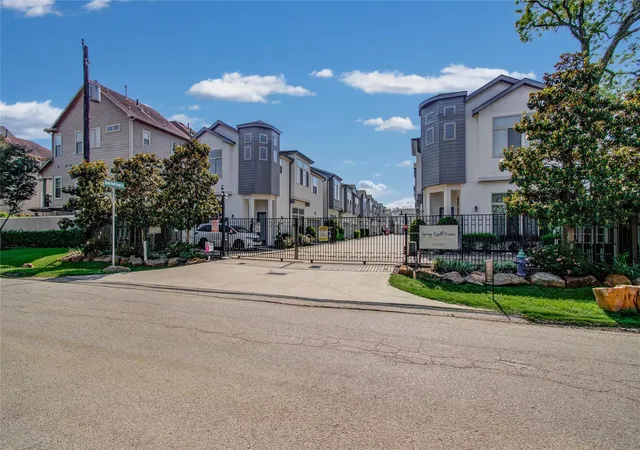 29th image of 8903 Spring Knoll Forest Dr, Houston, TX 77080 | MLS# 96733929