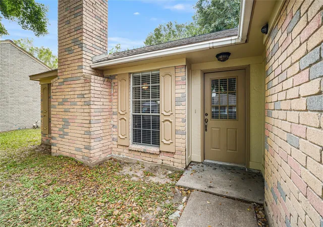 Photo 3 of Single family home for sale at 12007 Yearling Dr, Houston, TX 77065 | MLS# 44023632 | Listing updated on 2026-08-01