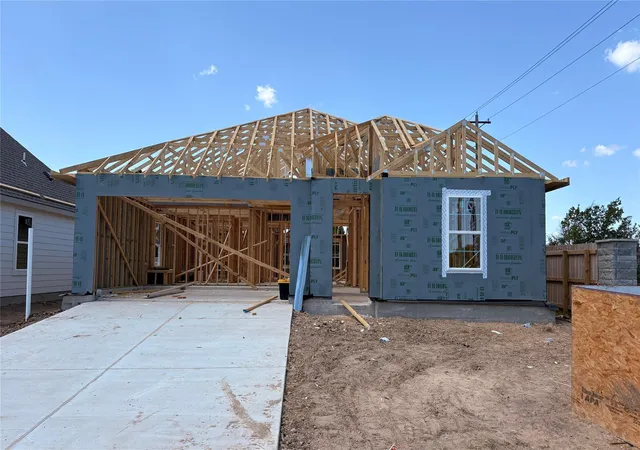 1st image of 10600 Knox Landing Dr, Bryan, TX 77845 | MLS# 25483658