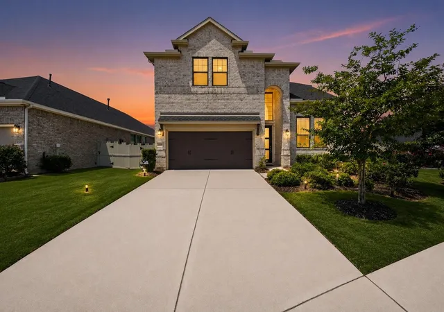 Photo 1 of Single family home for sale at 10255 Byp Oaks Dr, Conroe, TX 77385 | MLS# 4936055 | Listing updated on 2026-08-29