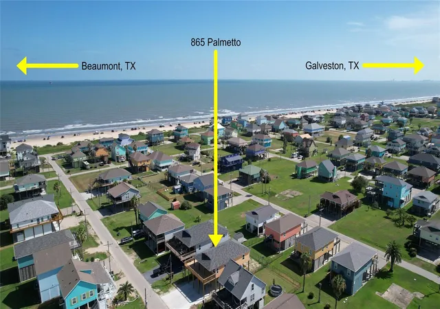 Homes for sale in Crystal Beach, TX | 865 Palmetto Dr, Crystal Beach, TX 77650 | MLS# 74074812