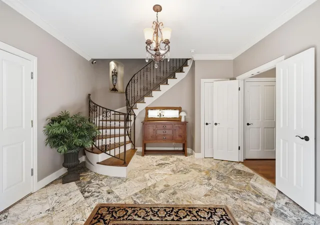 4th image of 6615 Wanita Pl, Houston, TX 77007 | MLS# 91657105