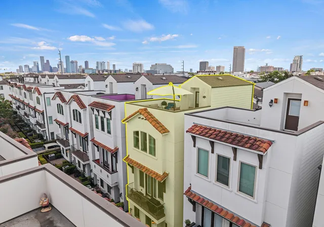 1st image of 1249 Bonner St #A, Houston, TX 77007 | MLS# 49969550