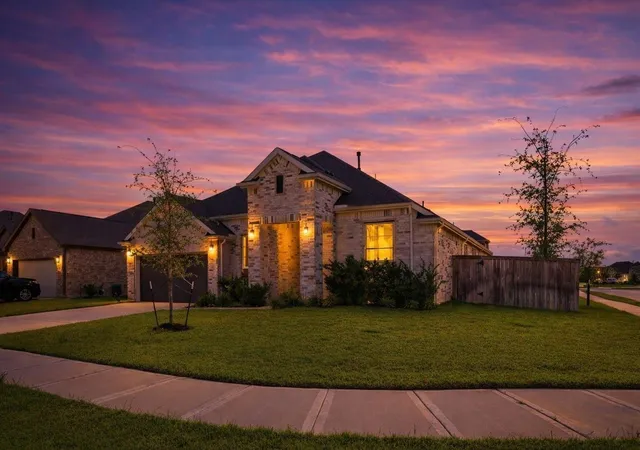Homes for sale in Tomball, TX | 2219 Cherry Bridge Ln, Tomball, TX 77375 | MLS# 24140260