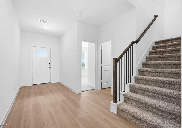 4th image of 3223 Woodrose Orchard Dr, Pearland, TX 77581 | MLS# 83661431
