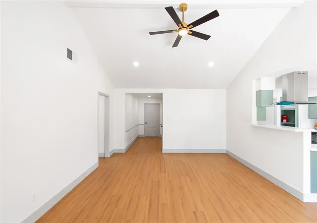 image of 7926 Salge Dr, Houston, TX 77040 | MLS# 6307452