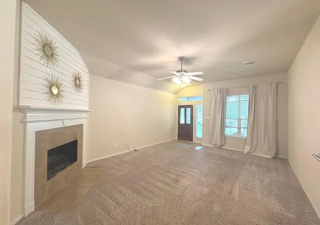 Photo 3 of Single family home for sale at 13411 Sea Is Dr, Montgomery, TX 77356 | MLS# 73796400 | Listing updated on 2026-07-28