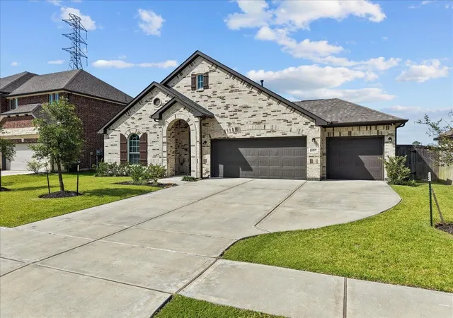 Homes for sale in Pearland, TX | 4907 Autumn Hills Trail Trail, Pearland, TX 77584 | MLS# 29315379