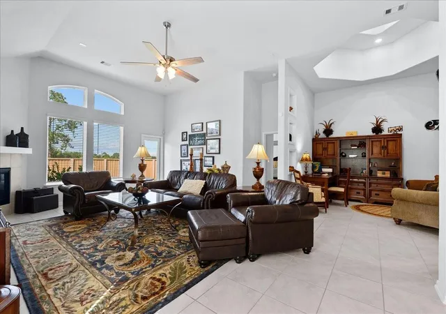 Homes for sale in Pearland, TX | 4907 Autumn Hills Trail Trail, Pearland, TX 77584 | MLS# 29315379
