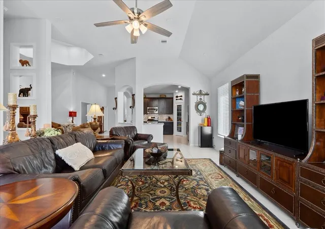 Homes for sale in Pearland, TX | 4907 Autumn Hills Trail Trail, Pearland, TX 77584 | MLS# 29315379