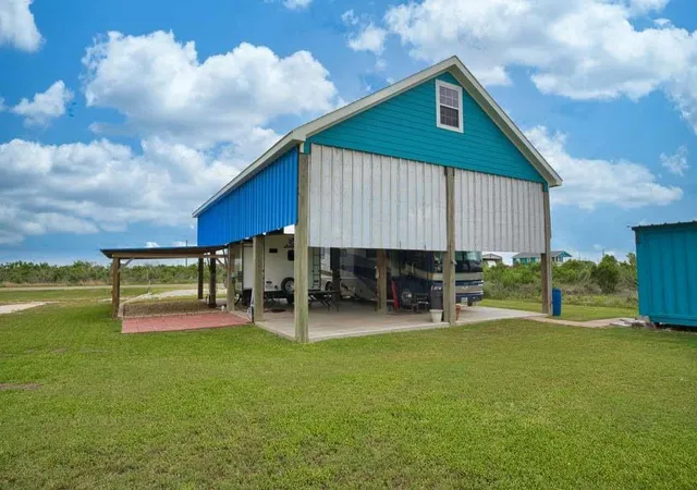 Photo 1 of Land for sale at 6194 S South Shore St, Bay City, TX 77414 | MLS# 13578859 | Listing updated on 2026-09-10