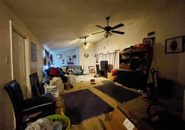 7th image of 219 Hartford Dr, Conroe, TX 77303 | MLS# 42070788