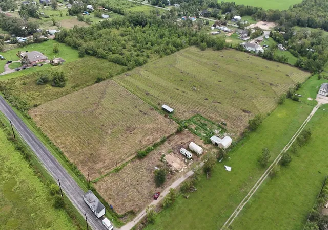 Photo 11 of Land for sale at 1602 County Rd 62, Rosharon, TX 77583 | MLS# 79419282 | Listing updated on 2026-02-02