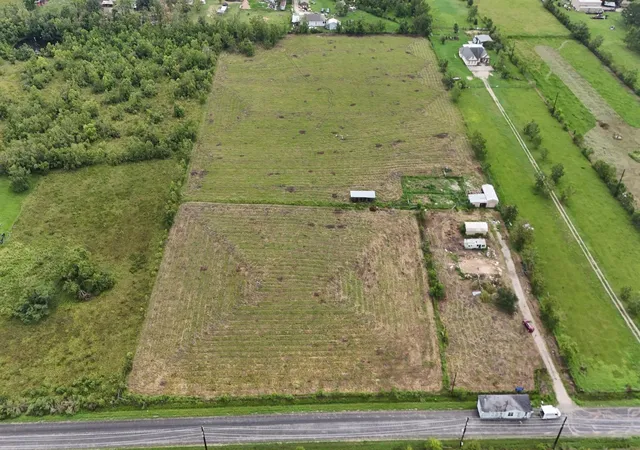 Photo 1 of Land for sale at 1602 County Rd 62, Rosharon, TX 77583 | MLS# 79419282 | Listing updated on 2026-02-02