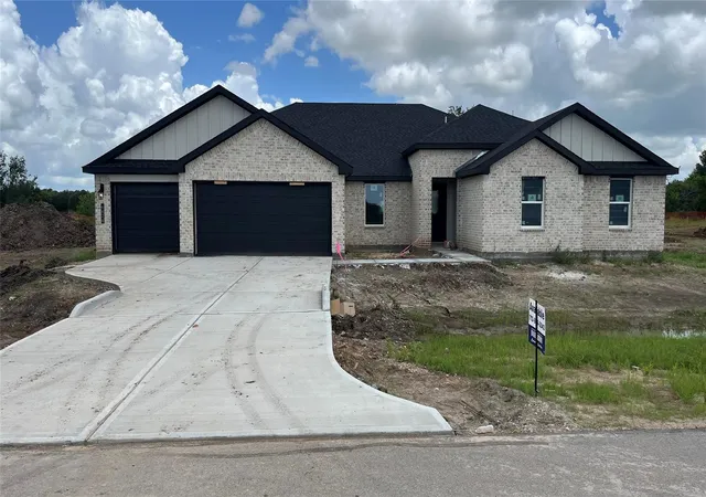 Homes for sale in Beasley, TX | 6626 Kingfisher Ln, Beasley, TX 77417 | MLS# 88602757