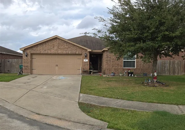 Photo 1 of Single family home for sale at 416 Turquoise Trade Dr, La Marque, TX 77568 | MLS# 61087673 | Listing updated on 2026-07-31