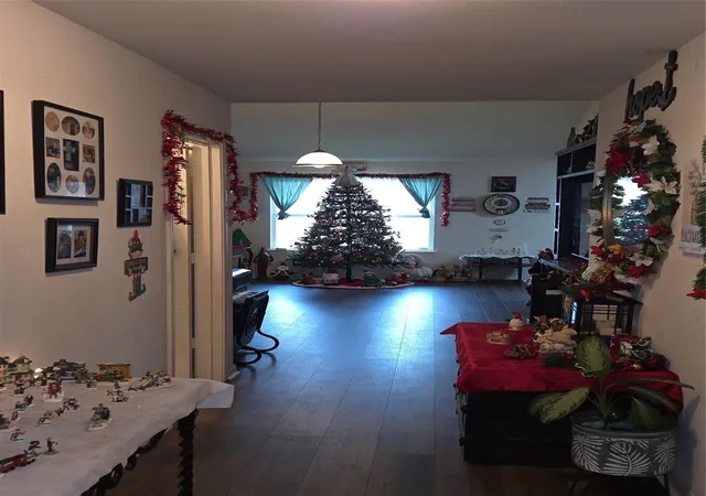 Photo 4 of Single family home for sale at 416 Turquoise Trade Dr, La Marque, TX 77568 | MLS# 61087673 | Listing updated on 2026-07-31