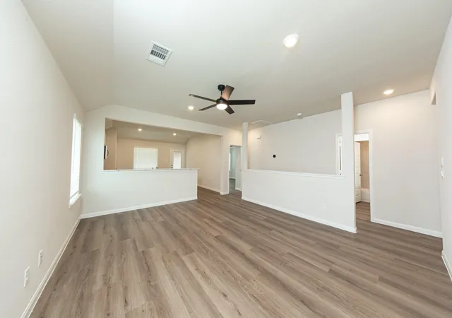 Photo 3 of Single family home for sale at 13618 Kit Run, Splendora, TX 77372 | MLS# 69436184 | Listing updated on 2026-10-14