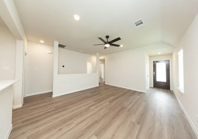 Photo 3 of Single family home for sale at 13618 Kit Run, Splendora, TX 77372 | MLS# 69436184 | Listing updated on 2026-10-14