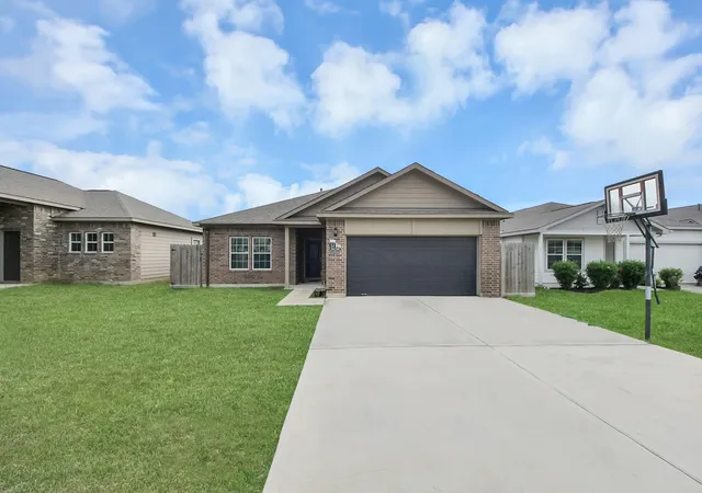 Photo 4 of Single family home for sale at 54 Road 51024, Cleveland, TX 77327 | MLS# 56602096 | Listing updated on 2026-06-12