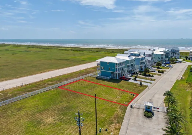 Photo 1 of Land for sale at 54 Grand Beach Blvd, Galveston, TX 77550 | MLS# 11612546 | Listing updated on 2026-08-18