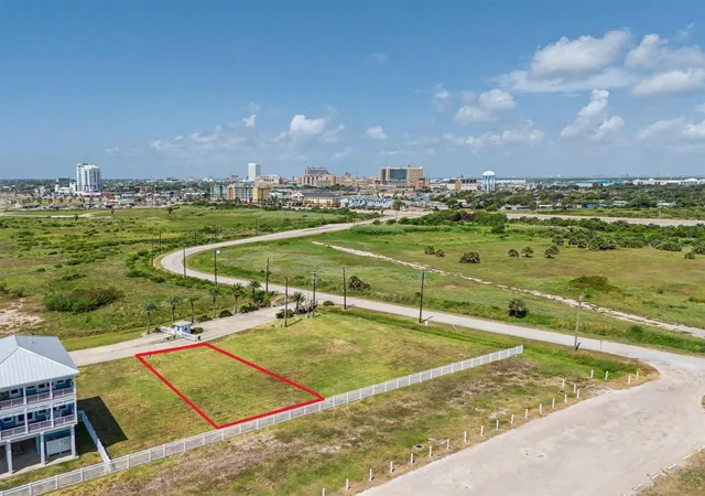 Photo 3 of Land for sale at 54 Grand Beach Blvd, Galveston, TX 77550 | MLS# 11612546 | Listing updated on 2026-08-18