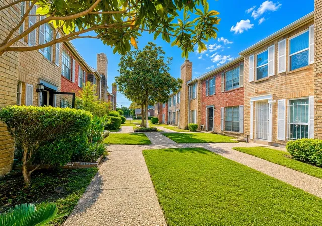 1st image of 3974 Belle Park Dr, Houston, TX 77072 | MLS# 76172886