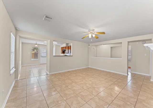 Photo 3 of Single family home for sale at 9231 Grove Hvn Dr, Houston, TX 77083 | MLS# 81744422 | Listing updated on 2026-09-20
