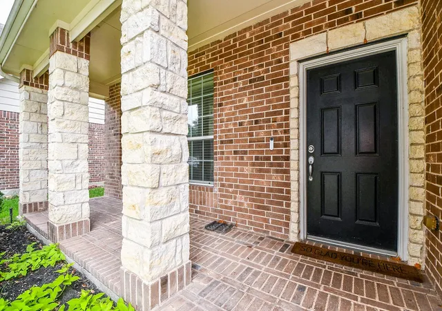 Photo 3 of Single family home for sale at 5607 Gemstone Park Rd, Richmond, TX 77407 | MLS# 14298283 | Listing updated on 2026-09-17