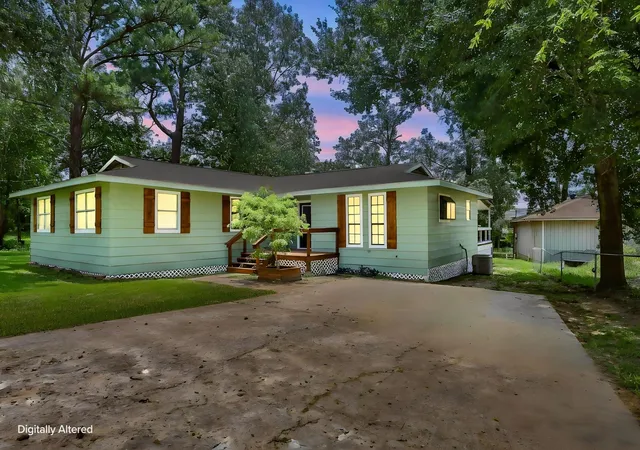 Photo 2 of Single family home for sale at 235 Mesa Verde, Livingston, TX 77351 | MLS# 96571549 | Listing updated on 2026-09-04