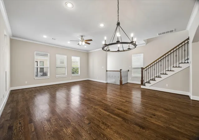 Photo 4 of Single family home for sale at 869 Wakefield Dr #B, Houston, TX 77018 | MLS# 8796376 | Listing updated on 2026-09-22
