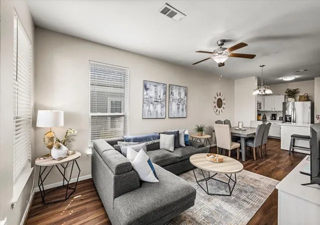 Photo 4 of Single family home for sale at 1223 Ave M, Galveston, TX 77550 | MLS# 65472539 | Listing updated on 2026-09-01