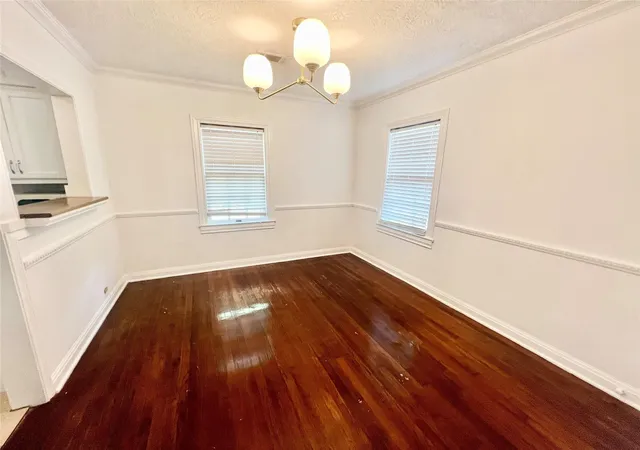 Photo 4 of Single family home for sale at 217 13th Avenue N, Texas City, TX 77590 | MLS# 4923101 | Listing updated on 2026-09-17