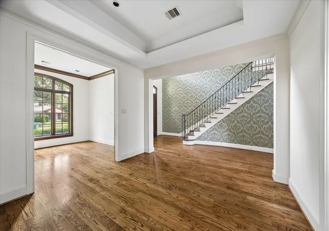 5th image of 2246 Branard St, Houston, TX 77098 | MLS# 3728652